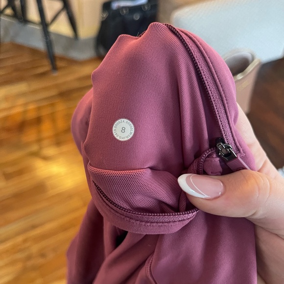 Lululemon leggings - Picture 2 of 3